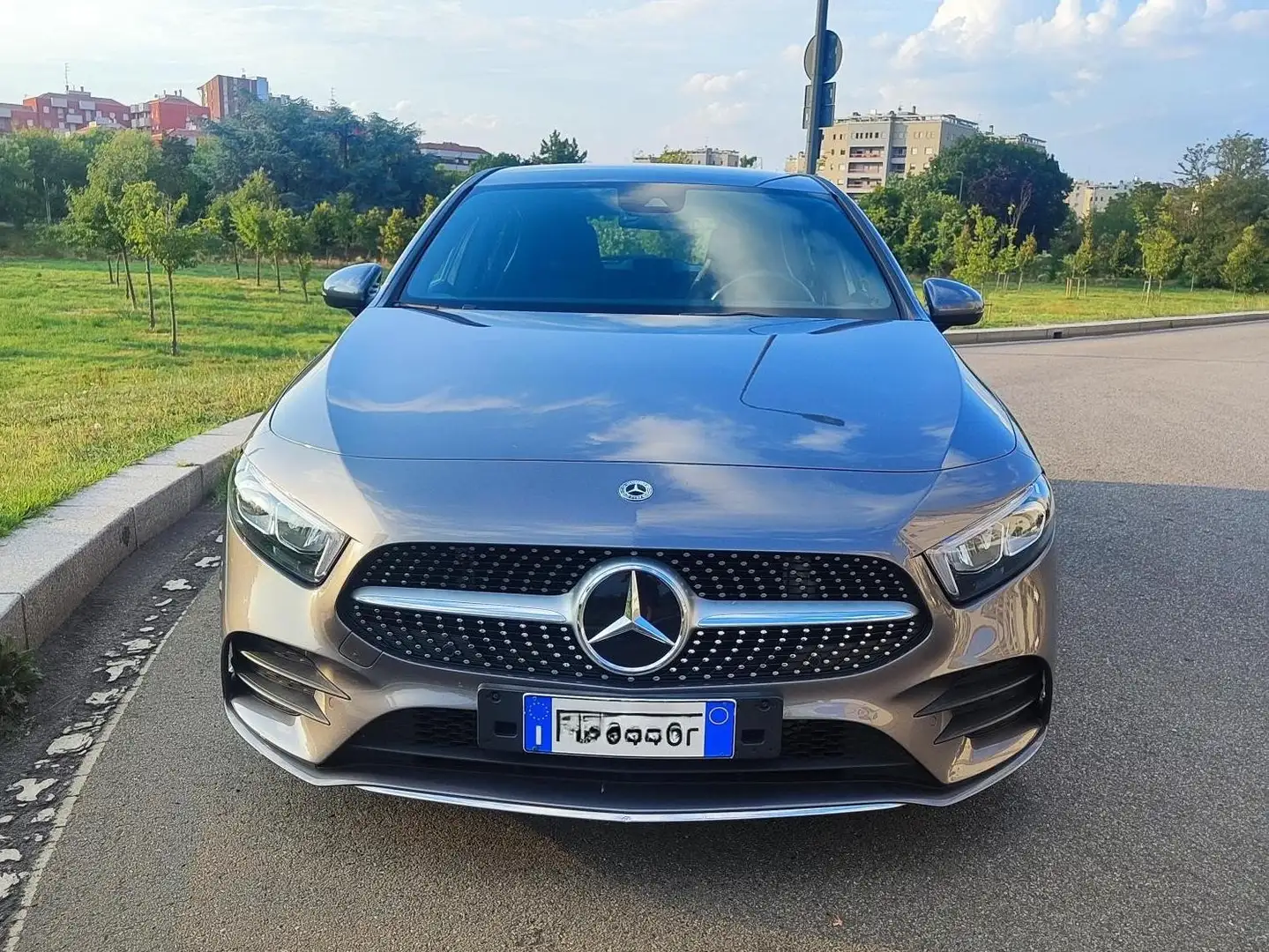 Mercedes-Benz A 180 Classe A - W177 2018 d Premium auto Grigio - 1