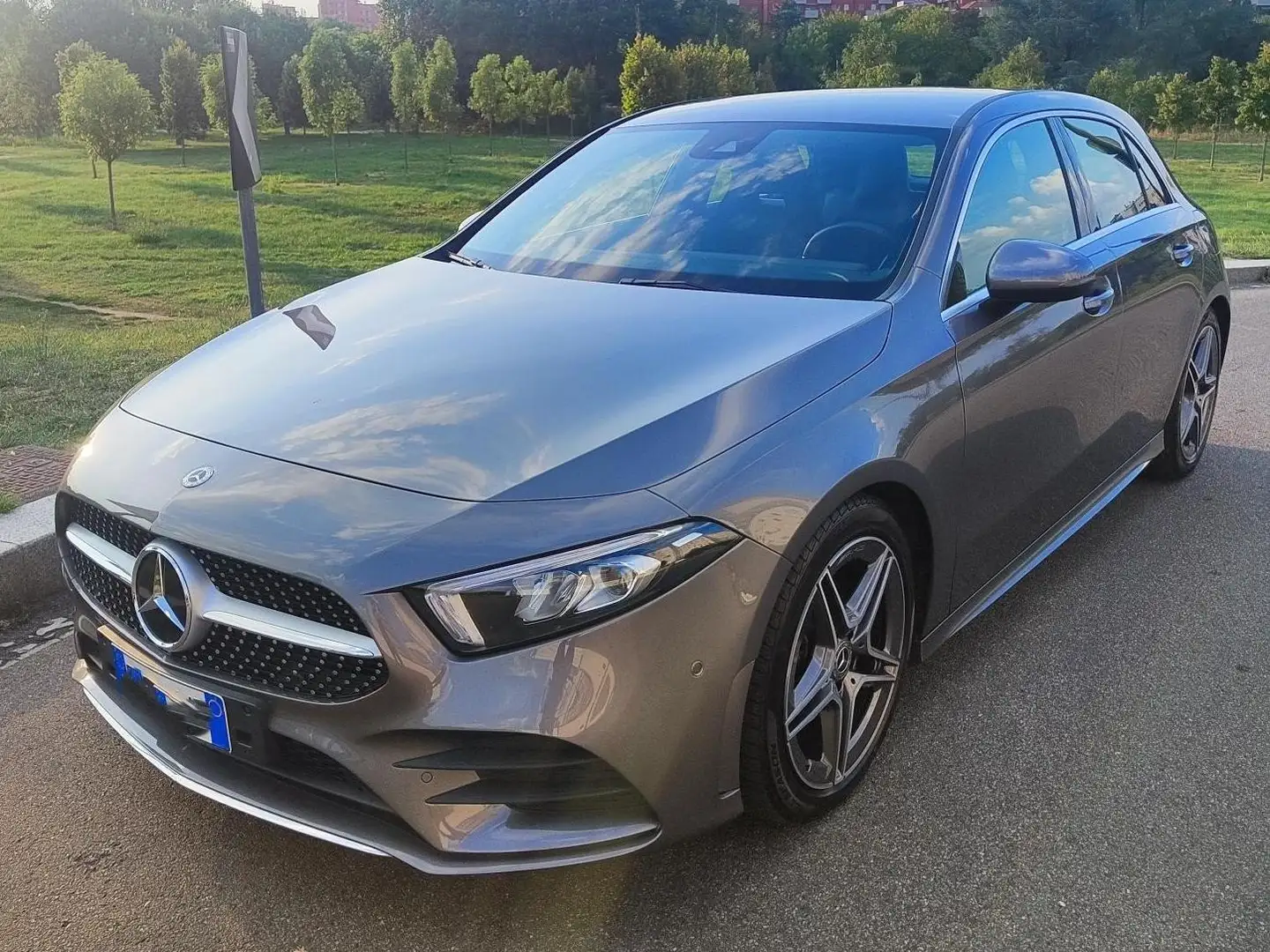 Mercedes-Benz A 180 Classe A - W177 2018 d Premium auto Grigio - 2