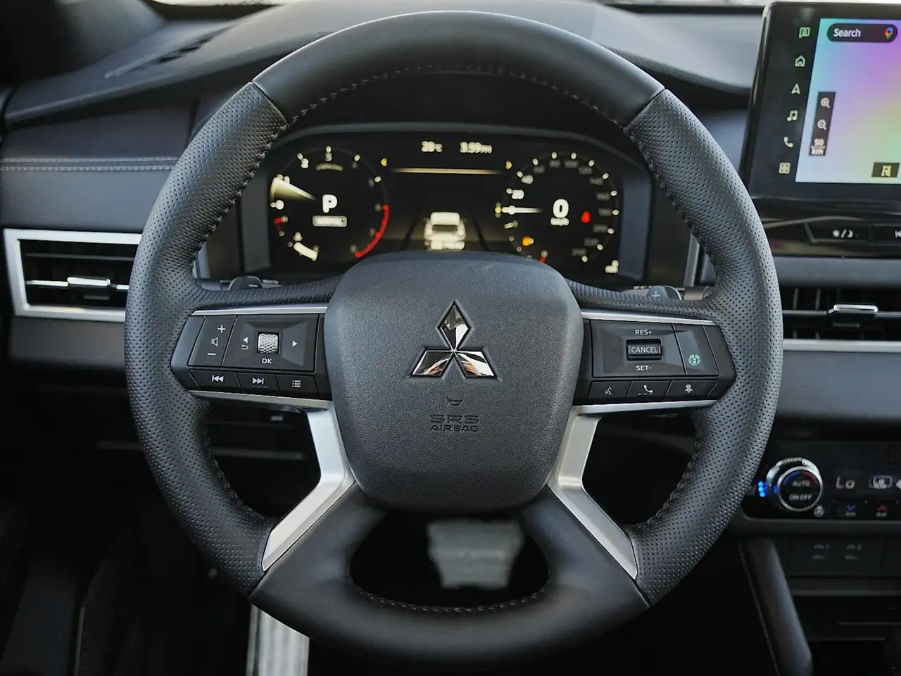 Mitsubishi Outlander снимка Mitsubishi Outlander