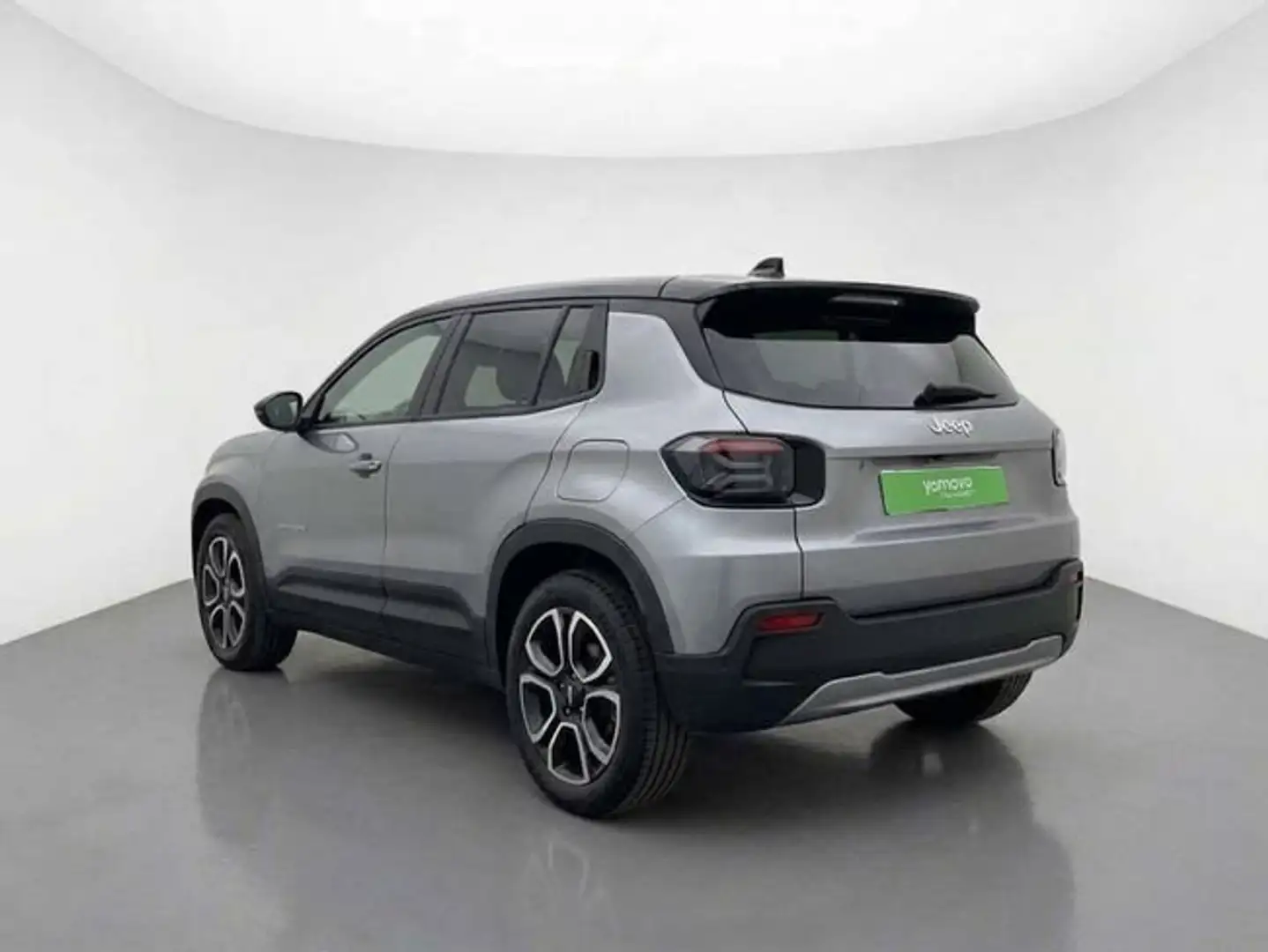 Jeep Avenger 1.2 G 74kW (100CV) Summit Gris - 2