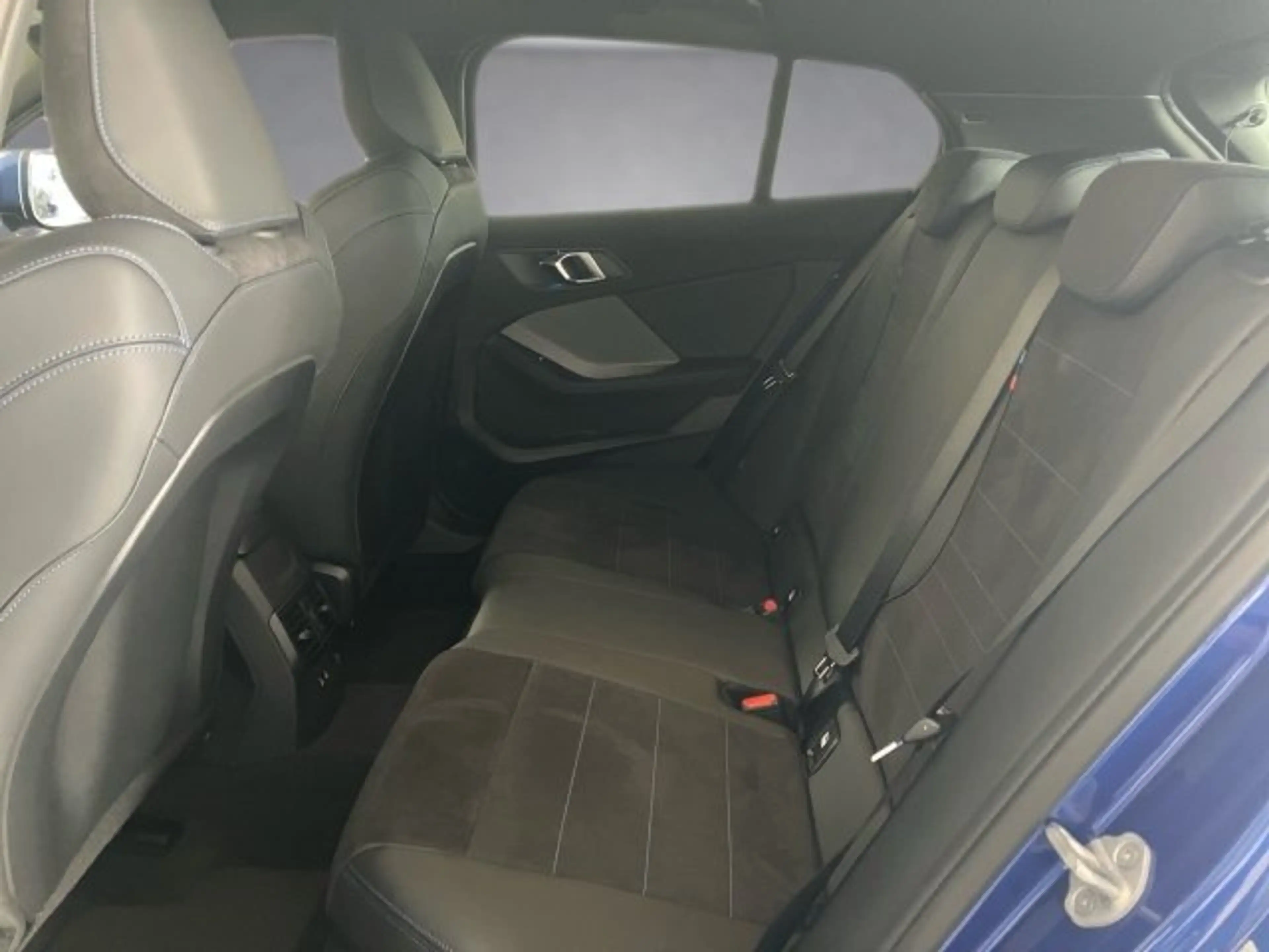 BMW 118 d 5-Türer F70 B47 — photo 12