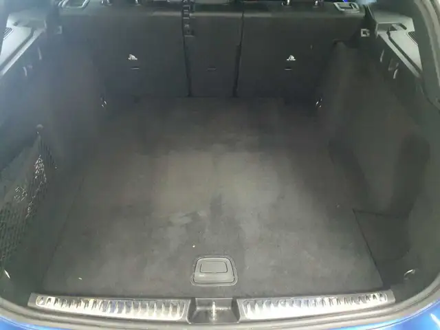 Mercedes-Benz C-Class view 15