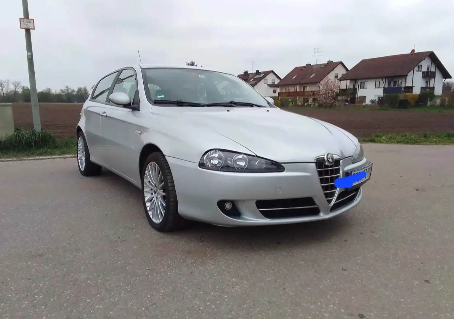 Alfa Romeo 147 5p 1.6 ts 16v Distinctive c/esp 120cv - 2