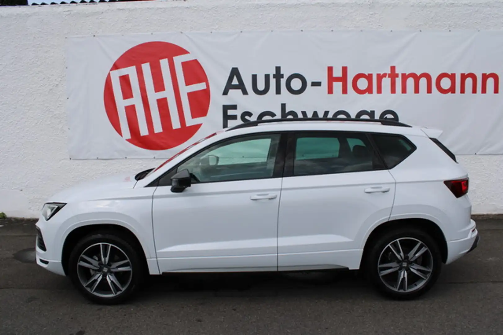 SEAT Ateca 1.5 TSI FR DSG LED Kessy 18" Navi virtual Blanco - 2