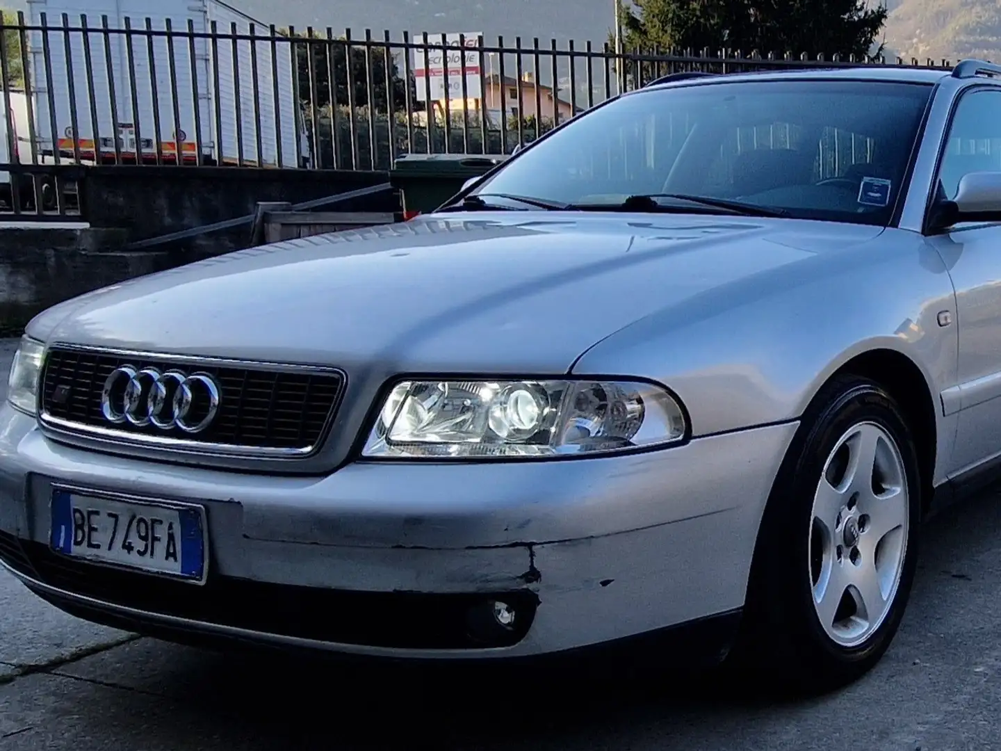 Audi A4 Avant 1.8 T Argento - 1