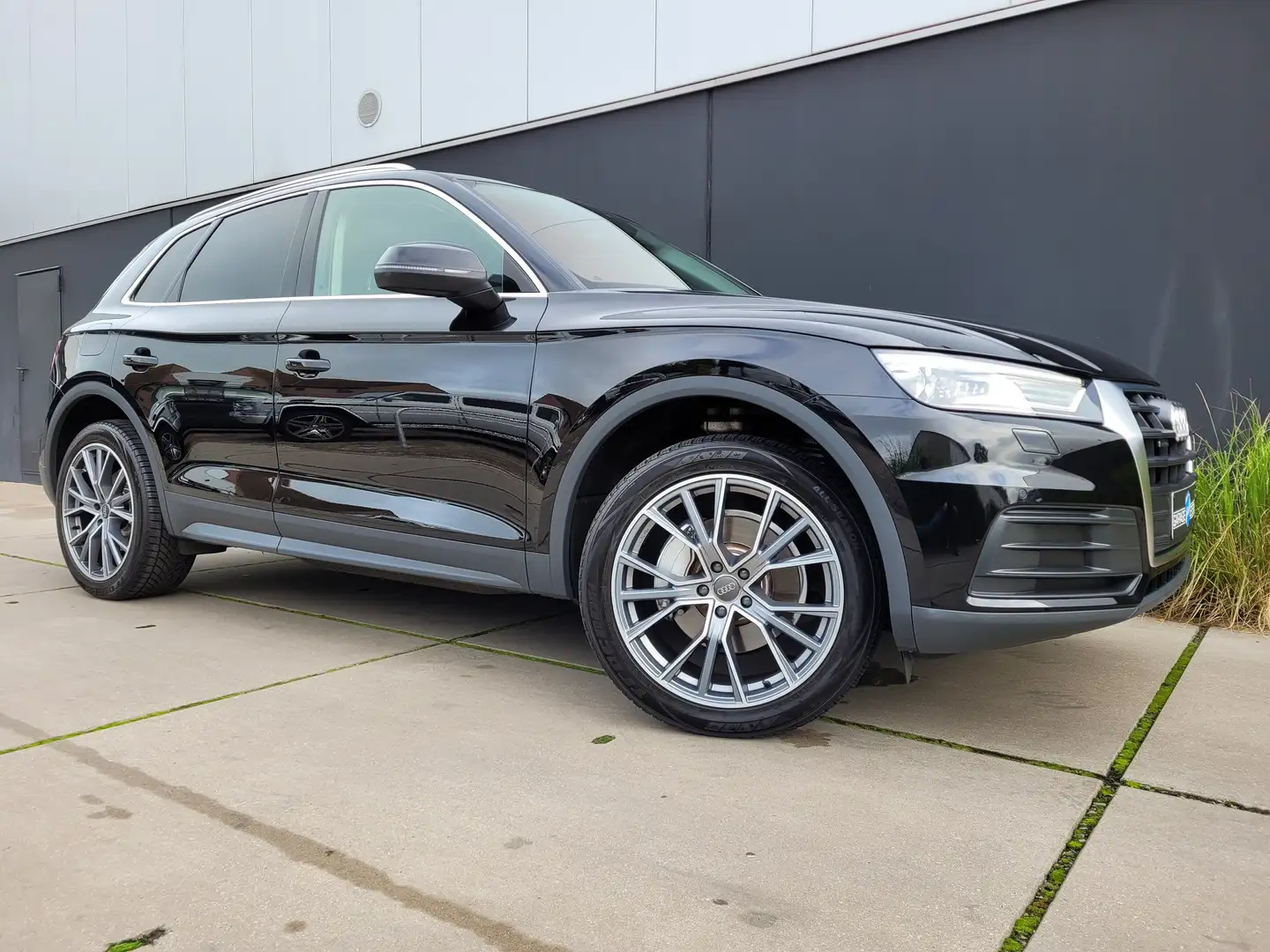 Audi Q5 2.0 TDI quattro S tronic *21"ALU*PTS*EL.KOFFER*MMI Zwart - 1