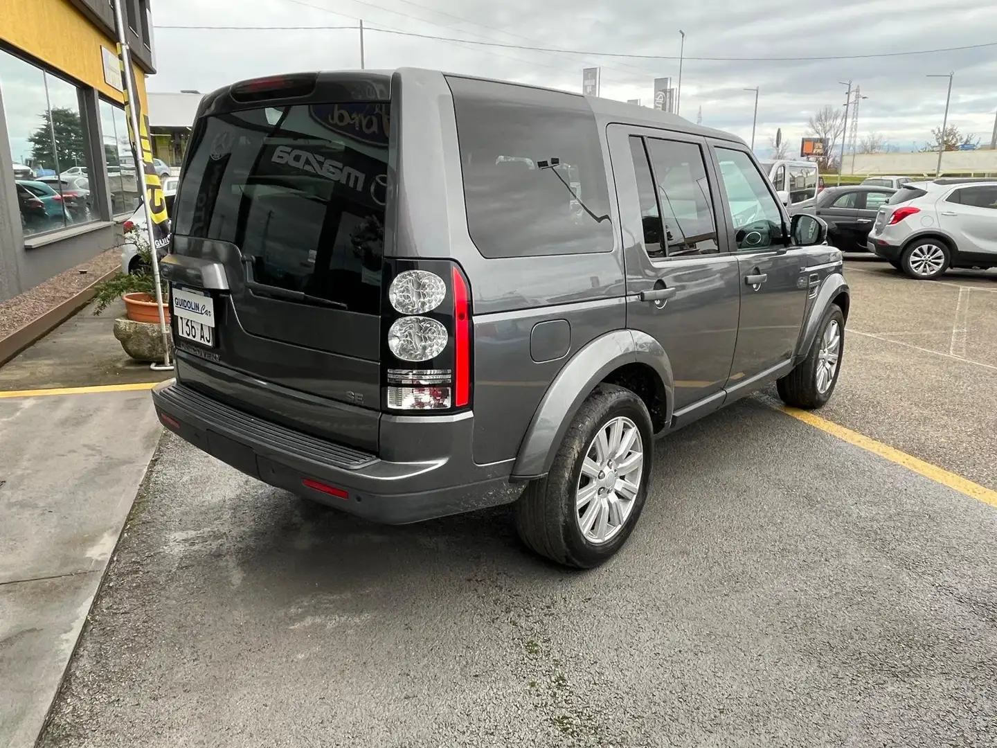 Land Rover Discovery 4 3.0 TDV6 211CV SE 4X4 AUTOM E6 7 POSTI Grigio - 2