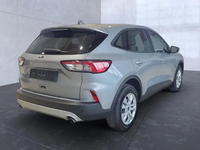 Ford Kuga view 5