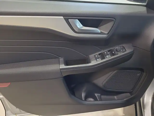 Ford Kuga view 8