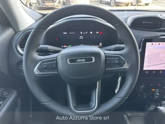 Jeep Renegade view 12