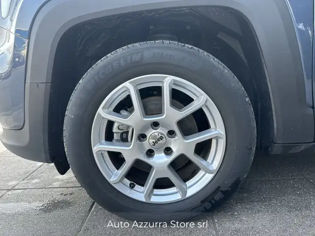 Jeep Renegade view 7