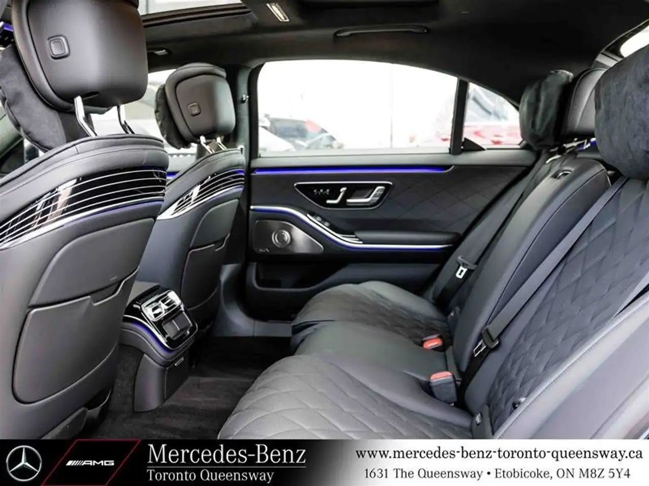 Mercedes-Benz S-Class снимка Mercedes-Benz S-Class