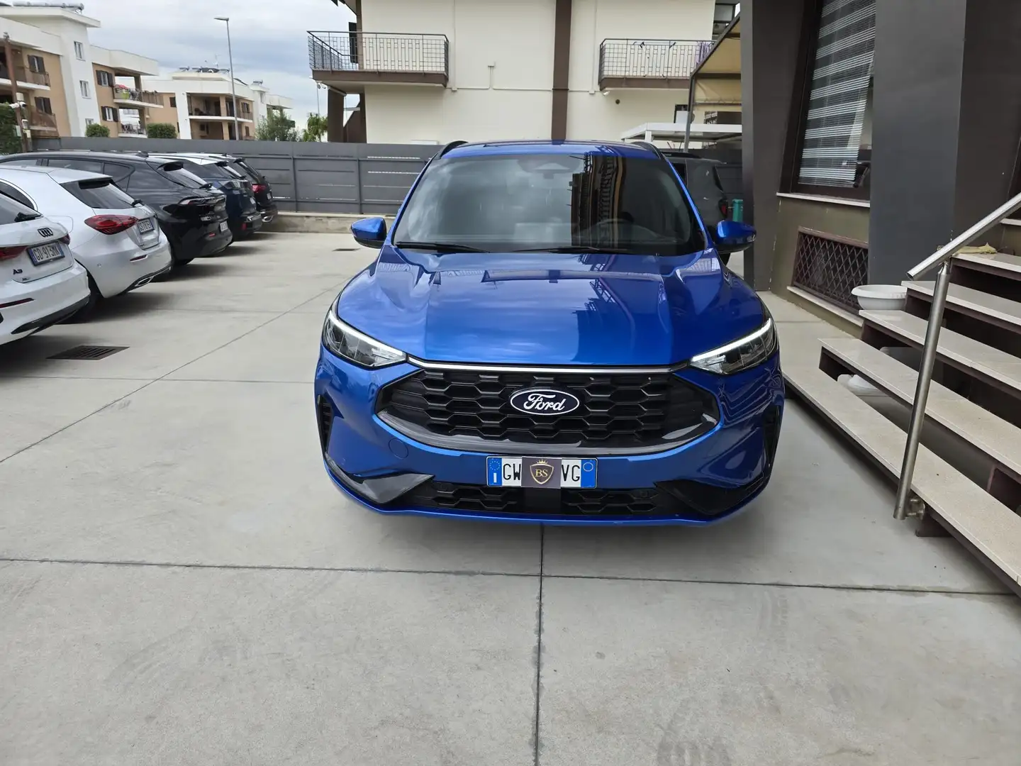 Ford Kuga Kuga 2.5 full hybrid ST-Line 2wd 180cv auto Blauw - 2