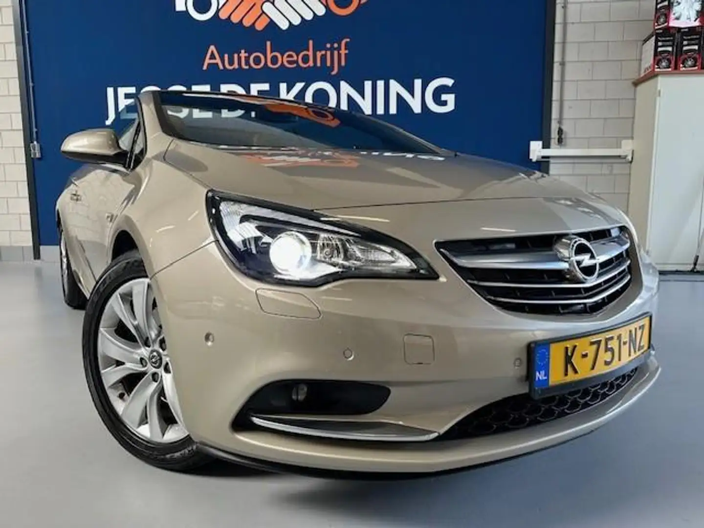 Opel Cascada 1.4 Turbo ecoFLEX Cosmo.bj.2013.alle optie`s.NAP m Bruin - 2