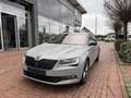 Skoda Superb Combi 2.0 TDI SportLine 4x4 ACC Pano AHK StHz Gris - thumbnail 1