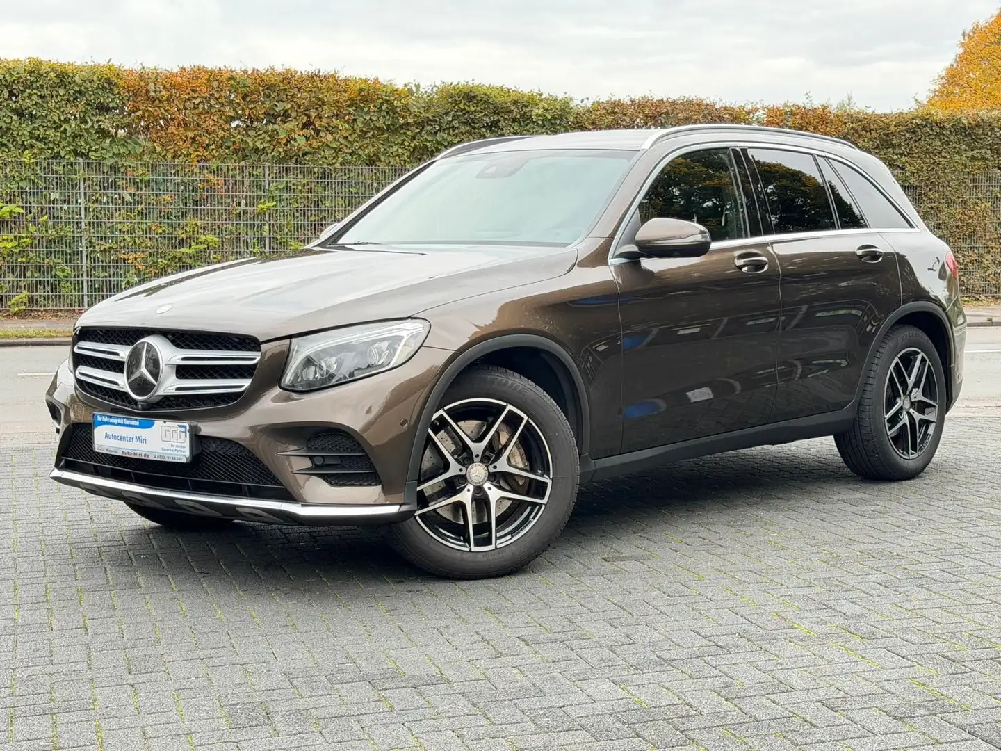 Mercedes-Benz GLC 250 4Matic AMG Line 360-ILS-Navi-Spur-Totw- Braun - 2