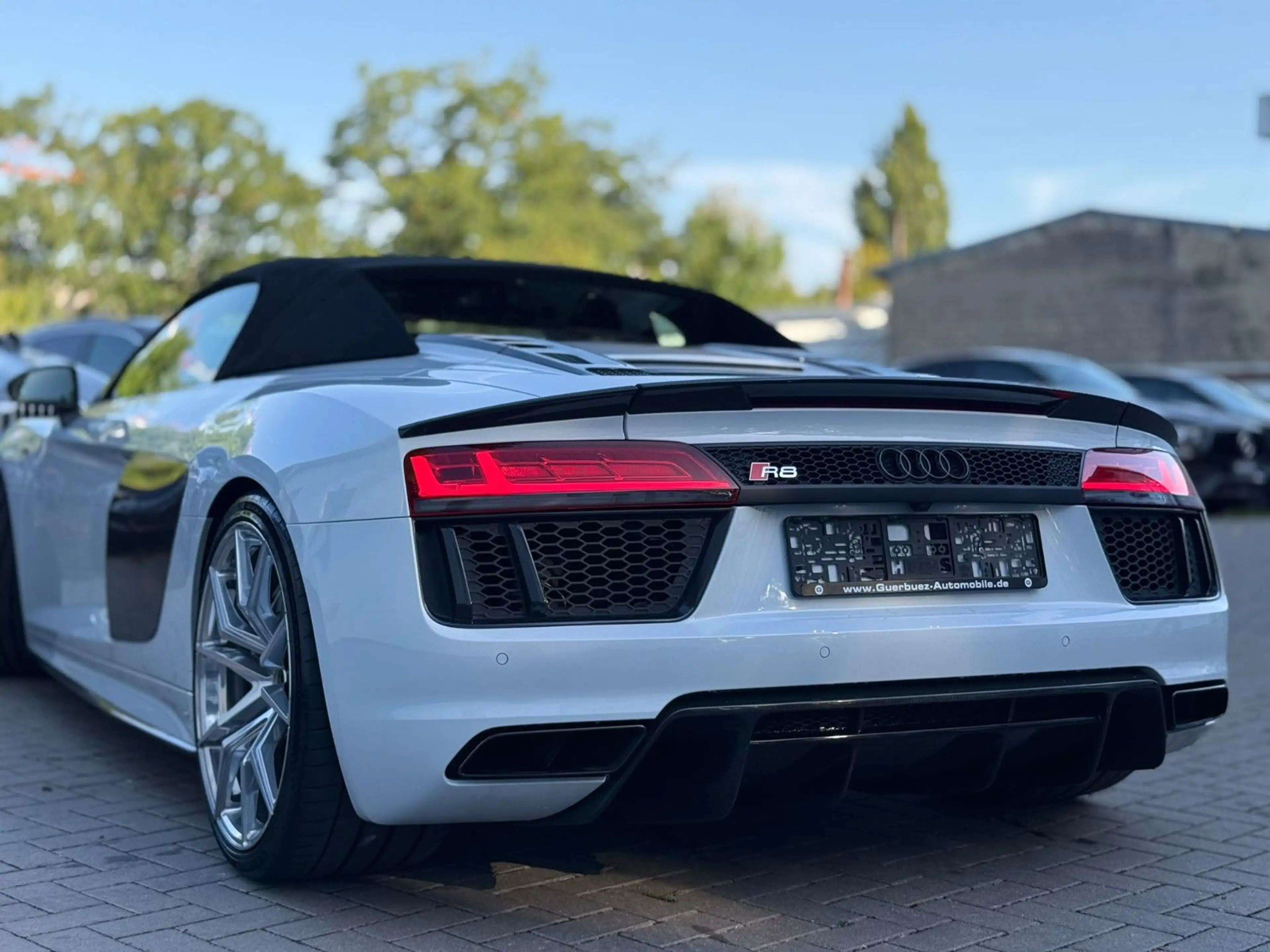 Audi R8 Spyder 5.2 FSI quattro plus — photo 8