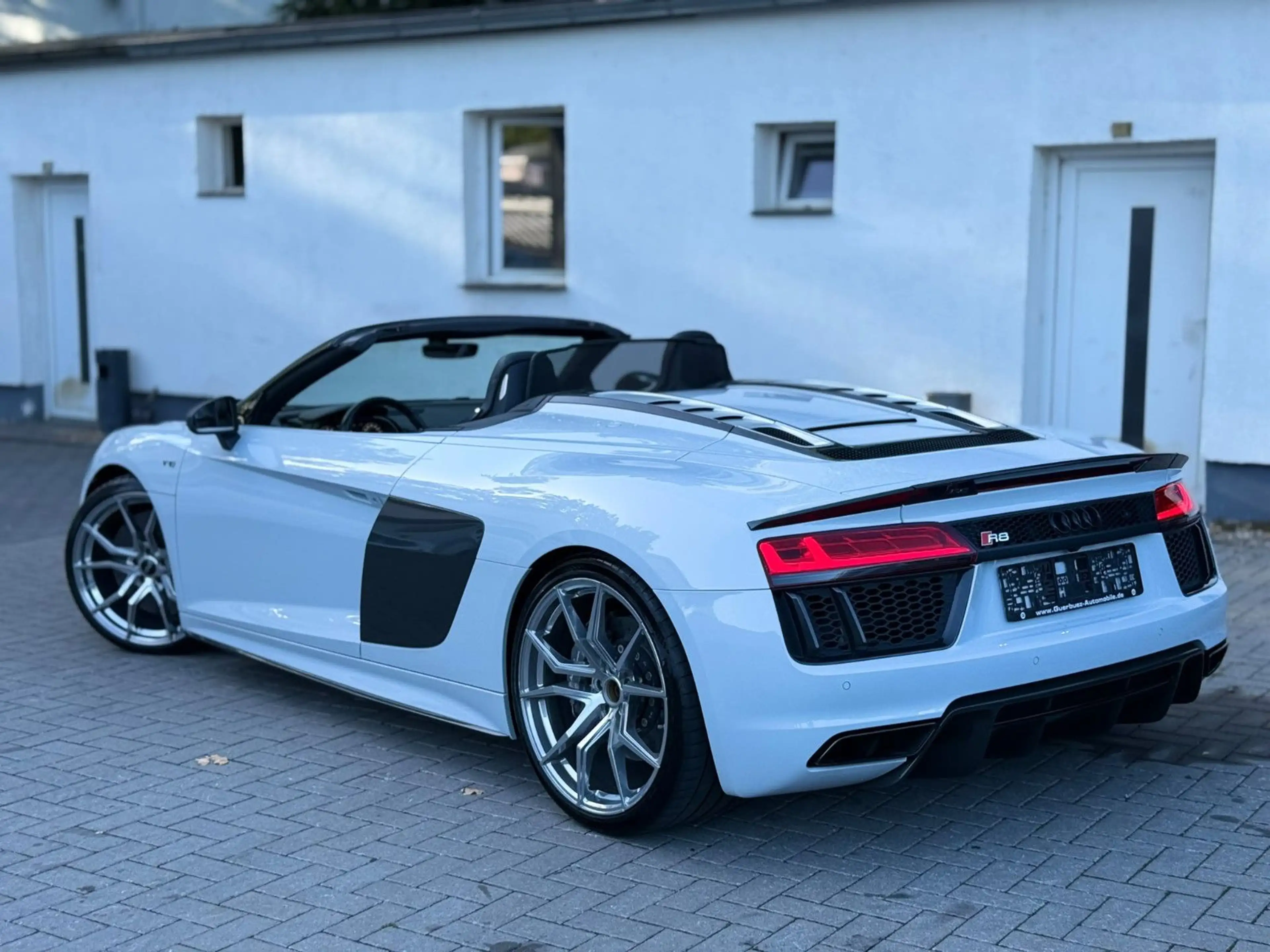 Audi R8 Spyder 5.2 FSI quattro plus — photo 5