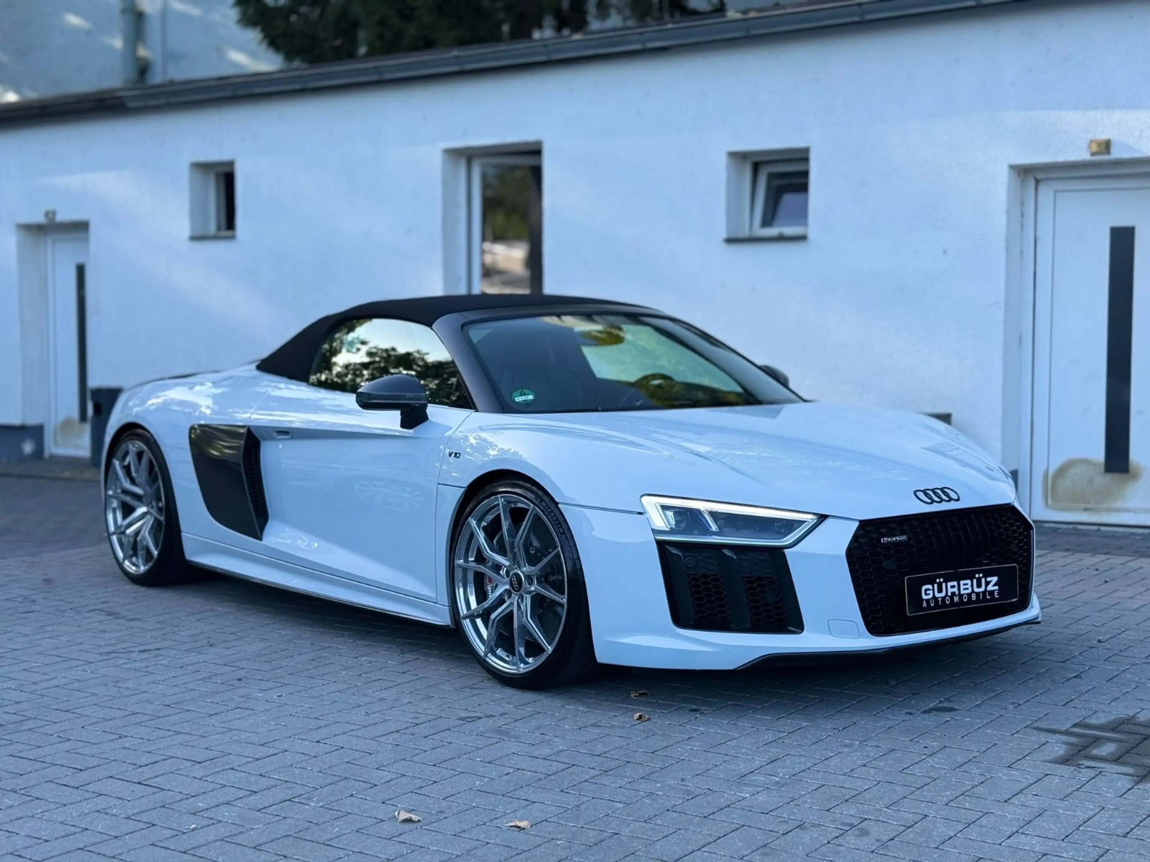 Audi R8 Spyder 5.2 FSI quattro plus — photo 4