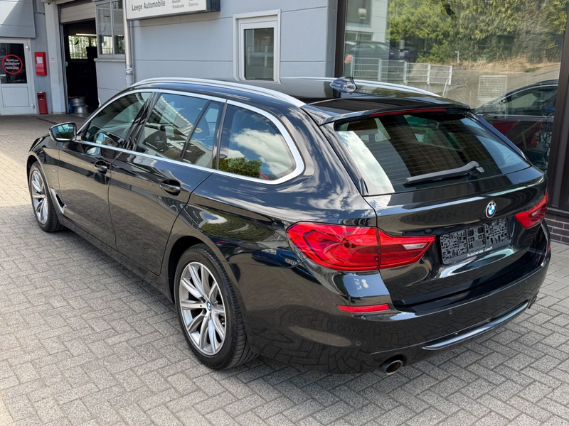 BMW 520 d Touring Sport Line — photo 3