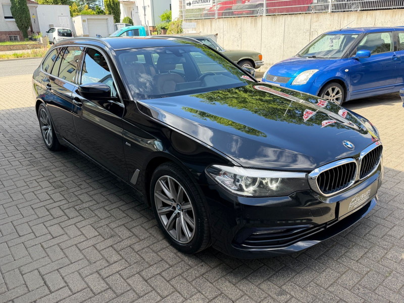 BMW 520 d Touring Sport Line — photo 5