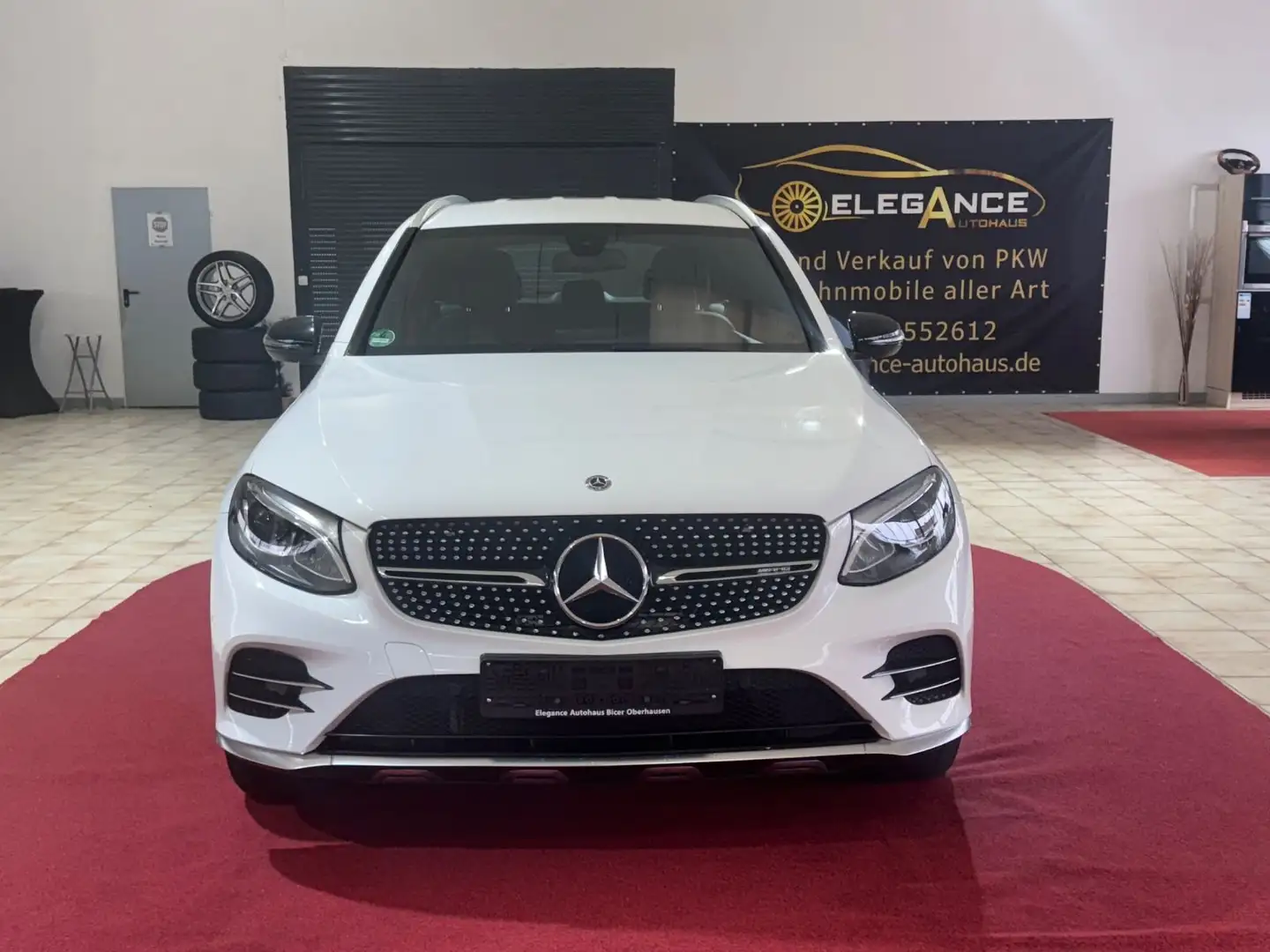 Mercedes-Benz GLC 43 AMG 4Matic Bílá - 2