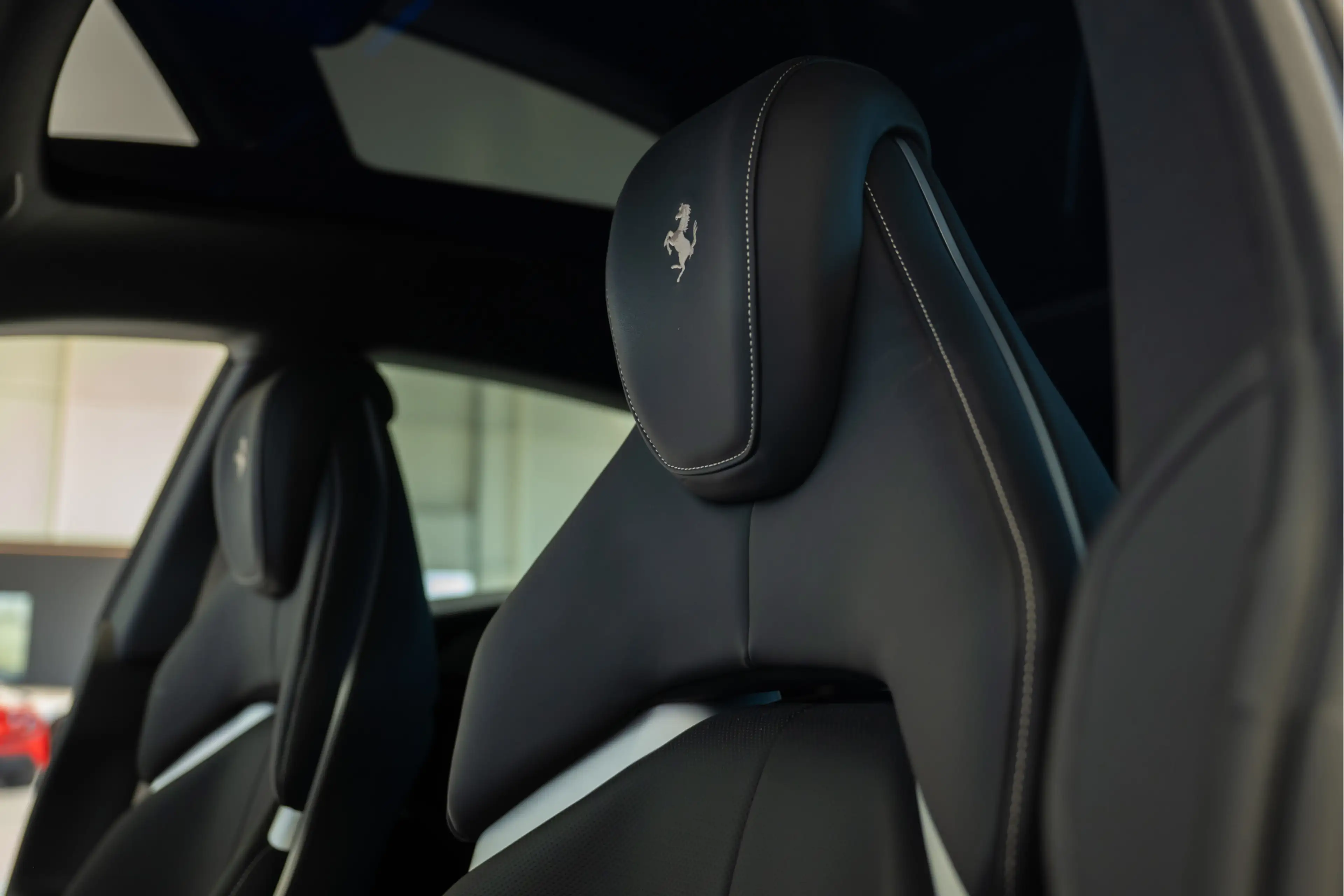 Ferrari Purosangue 6.5 V12 Pano, Lift, Burmester, Xpell — photo 11