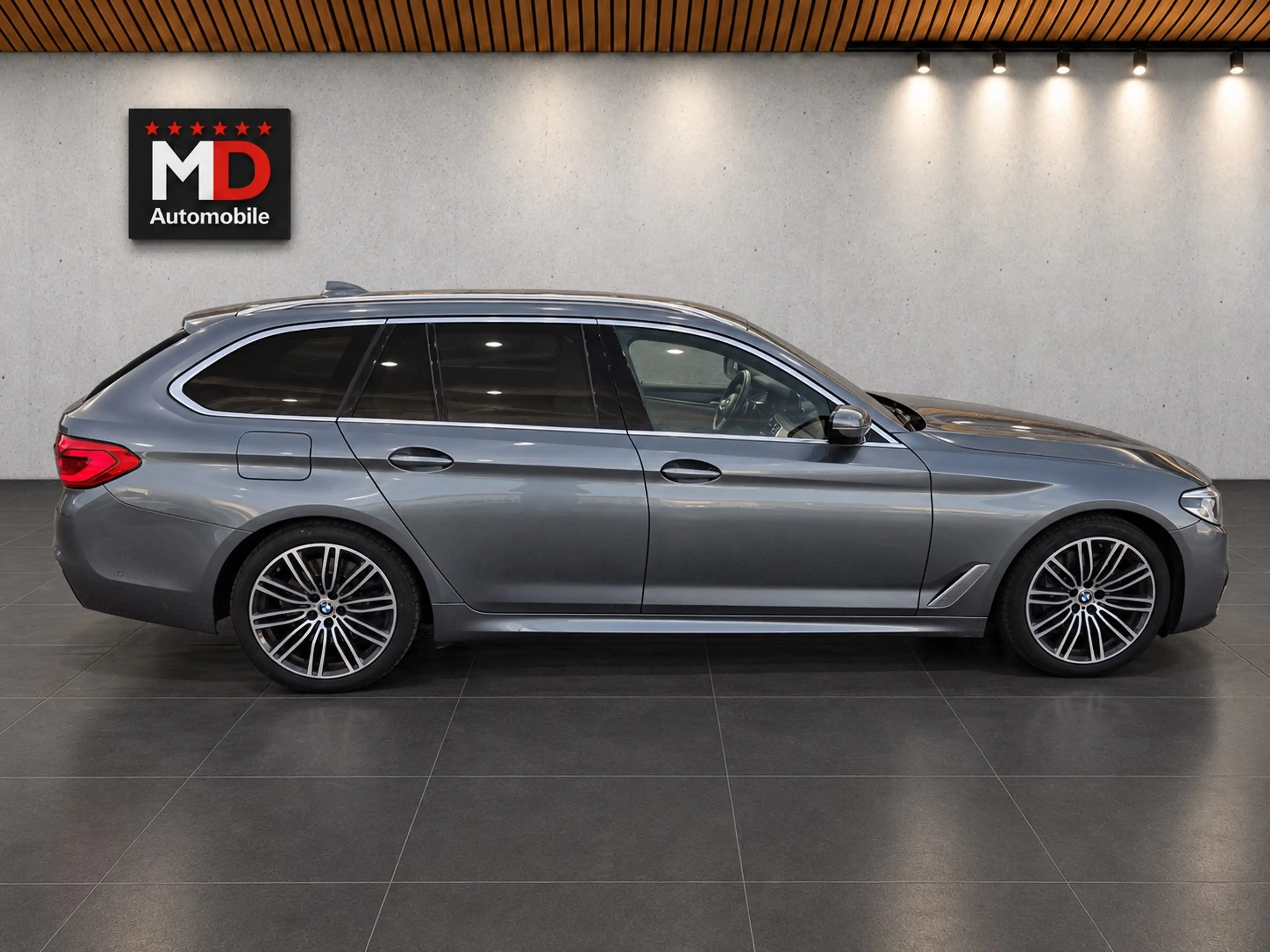 BMW 525 525 d M Sport — photo 4