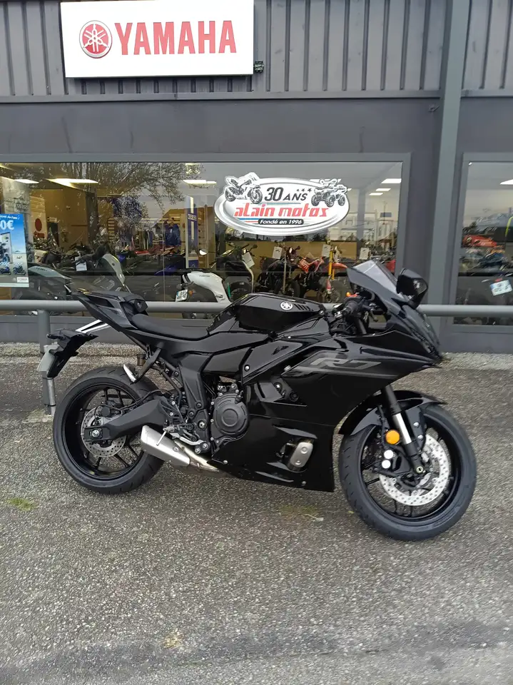 Yamaha YZF-R7