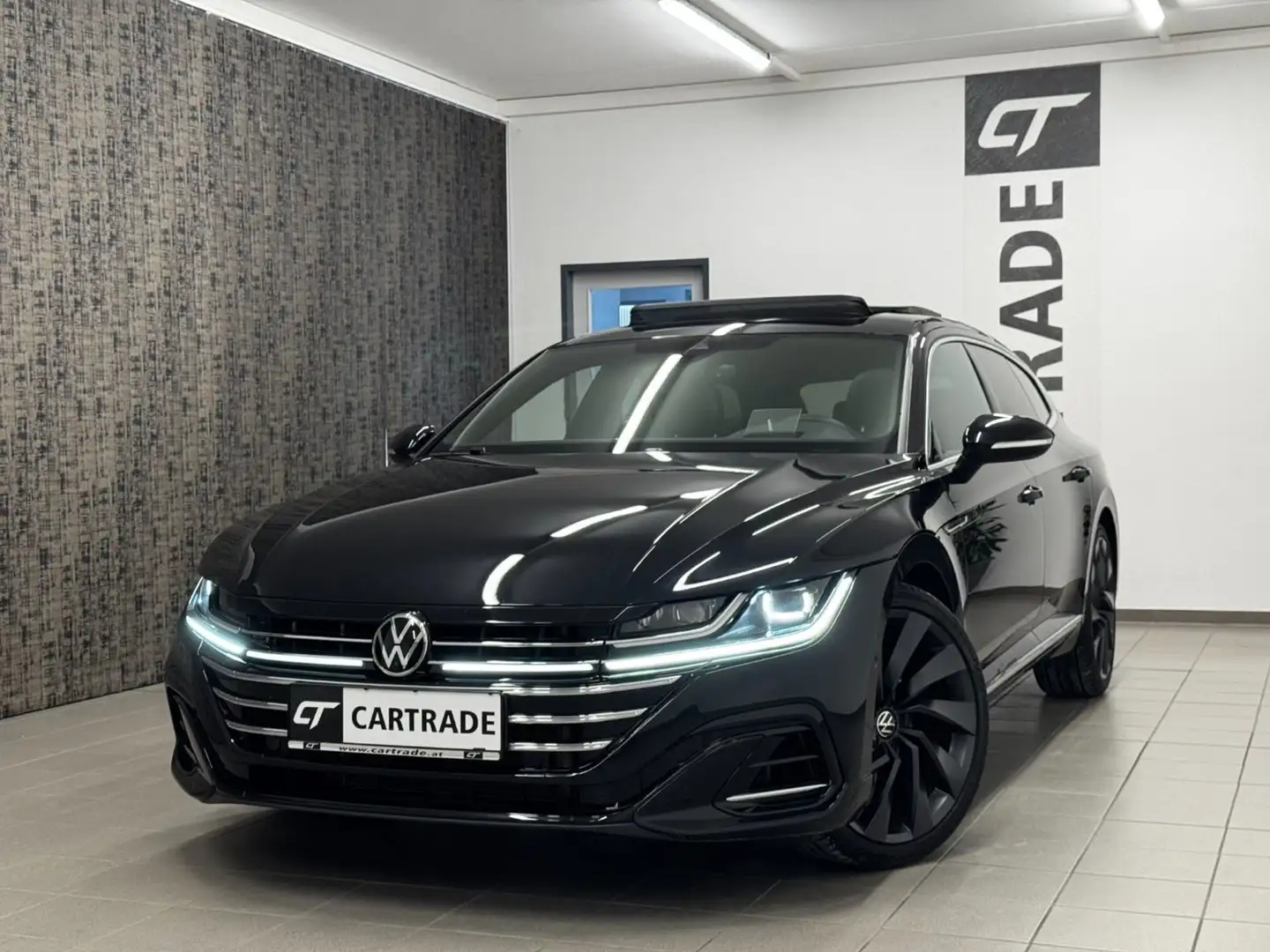 Volkswagen Arteon SB R-Line 2,0 TDI 4Motion DSG Schwarz - 1