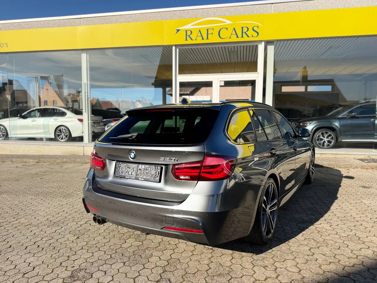 BMW 320i TOURING 184CH M SPORT
