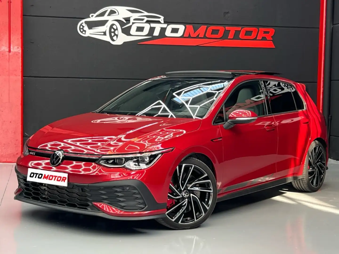 Volkswagen Golf GTI 2.0 TSI Clubsport DSG 221kW Rojo - 2