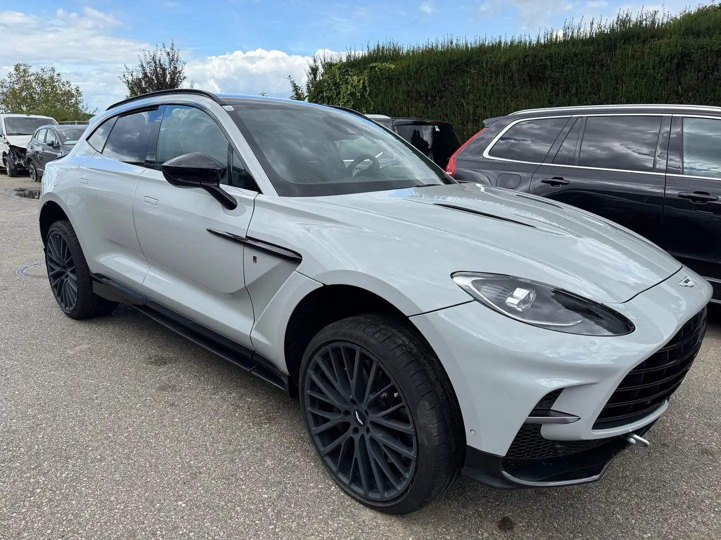 Aston Martin DBX DBX Grau - 1