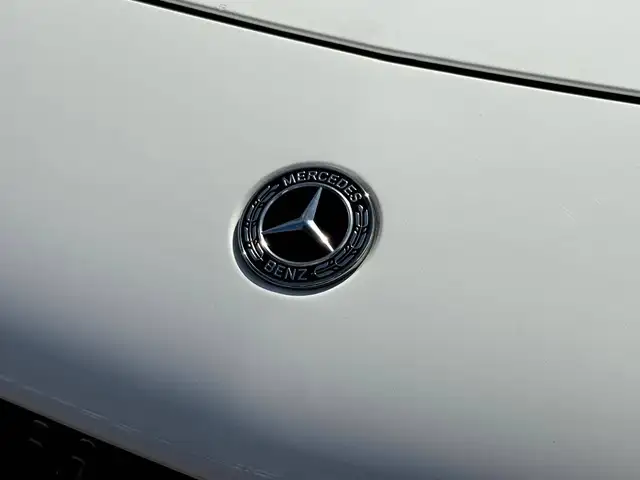 Mercedes-Benz Cla view 2