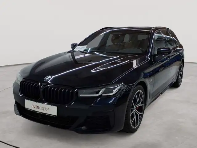 BMW 5 Series view 2
