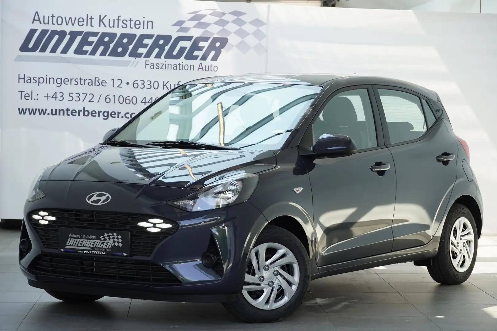 Hyundai i10 GO 1,0 MT Grijs - 1