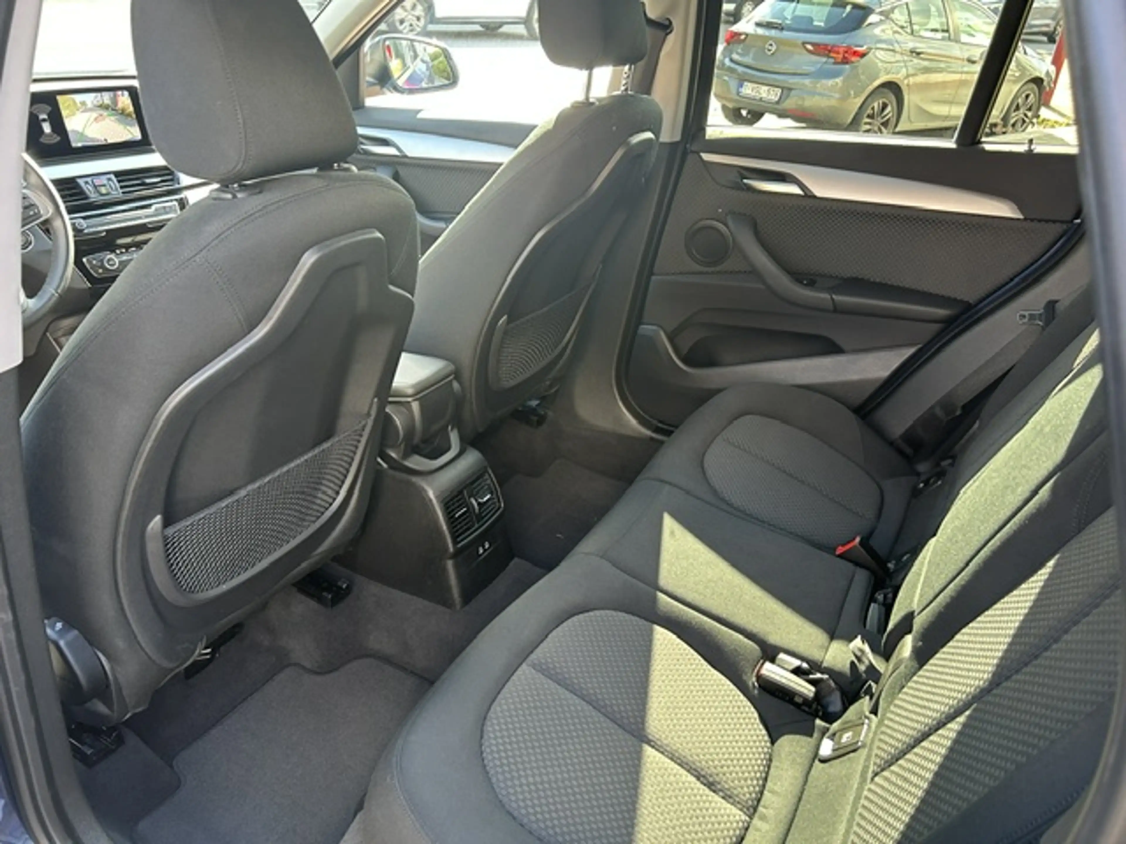 BMW X1 X1 1.5i sDrive18 OPF (EU6AP) - Etat show-room! Garantie — photo 14