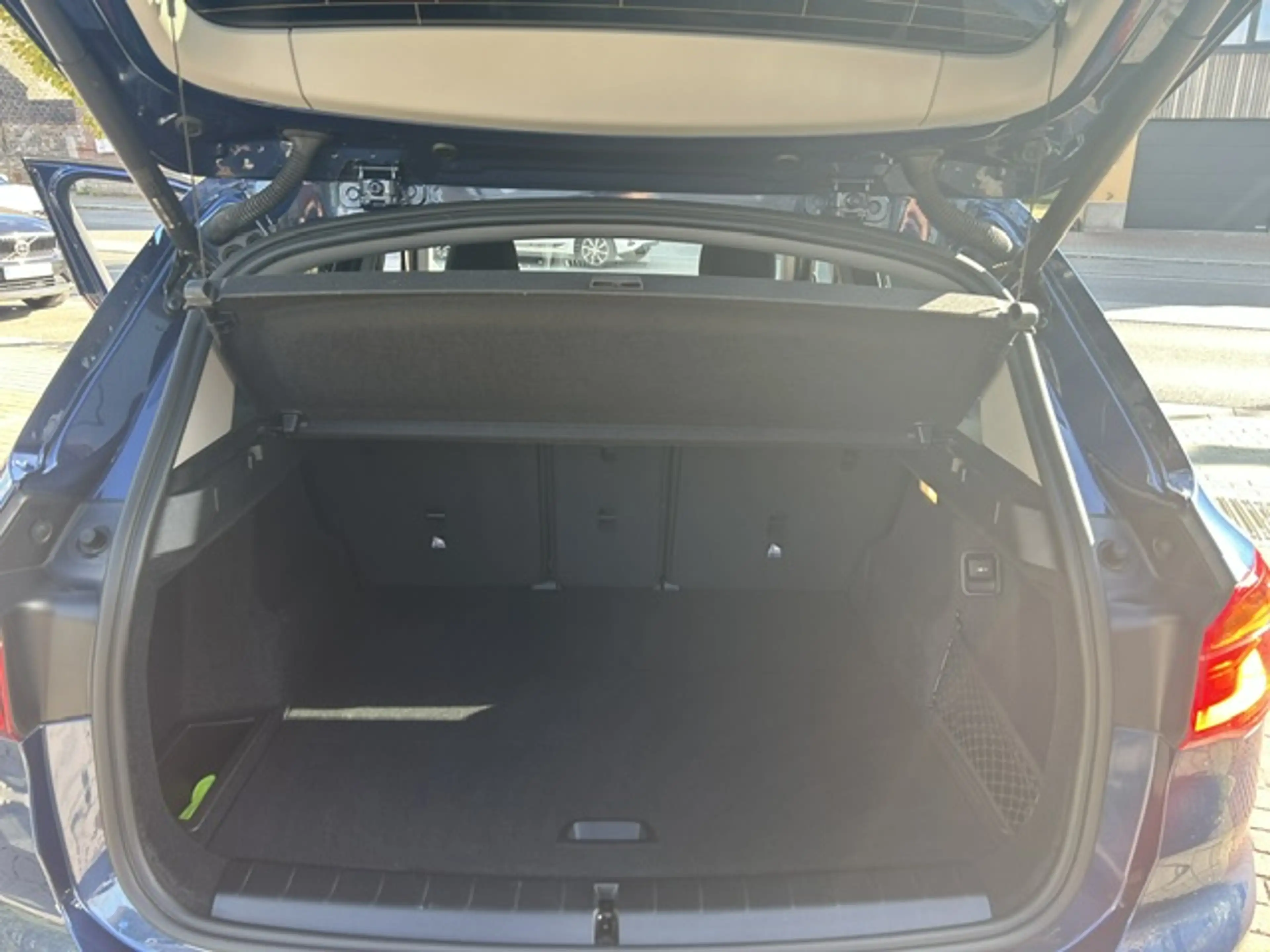 BMW X1 X1 1.5i sDrive18 OPF (EU6AP) - Etat show-room! Garantie — photo 15