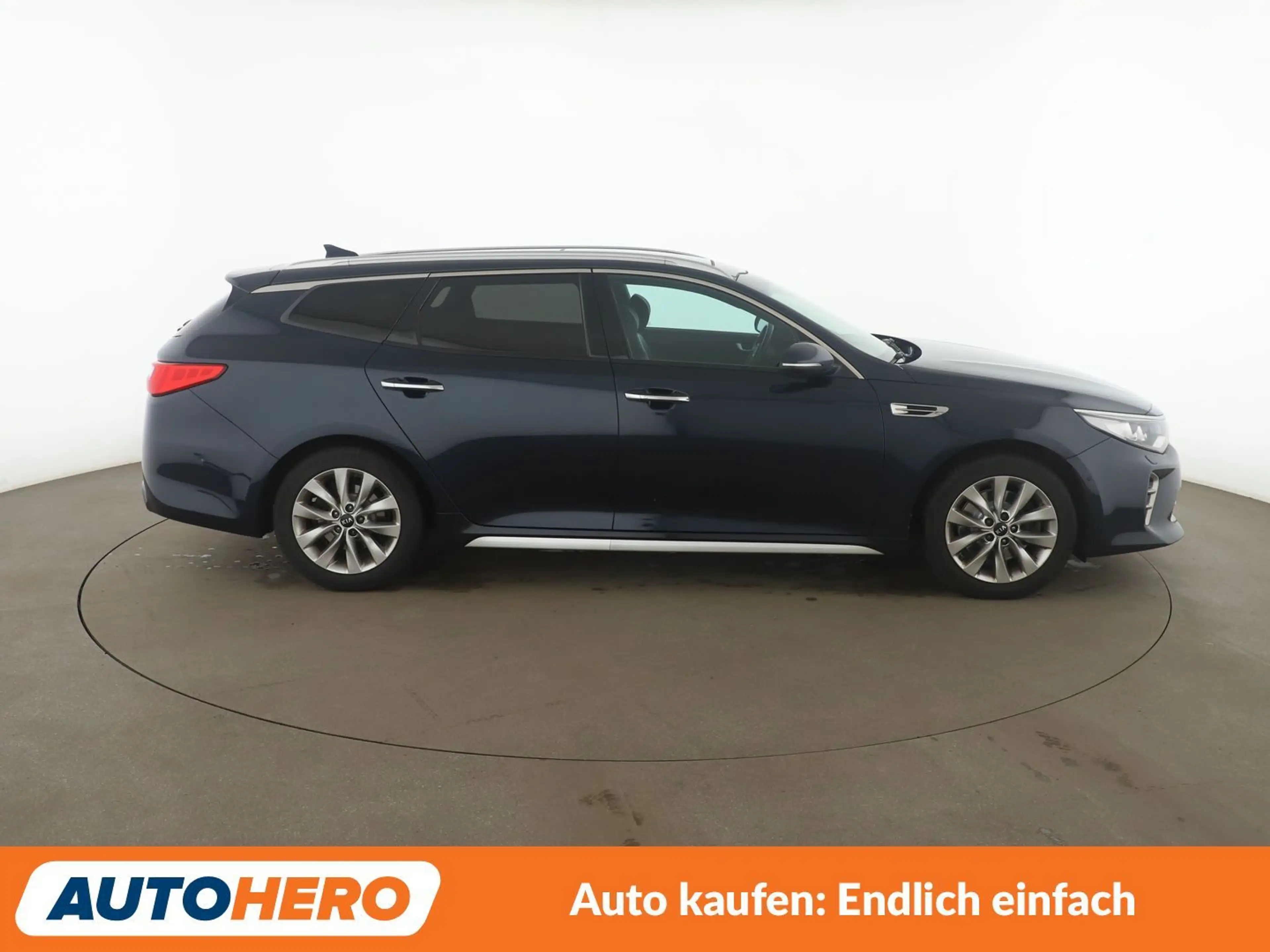 Kia Optima 1.7 CRDi GT Line Aut.*NAVI*LED*360CAM*SHZ*LHZ* — photo 7