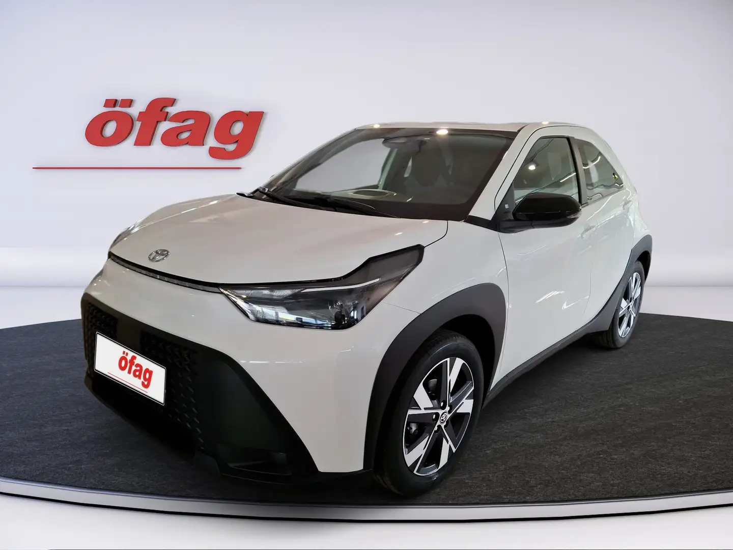Toyota Aygo X 1.5 Hybrid ACC+Fernlichtass.+Kamera Weiß - 2