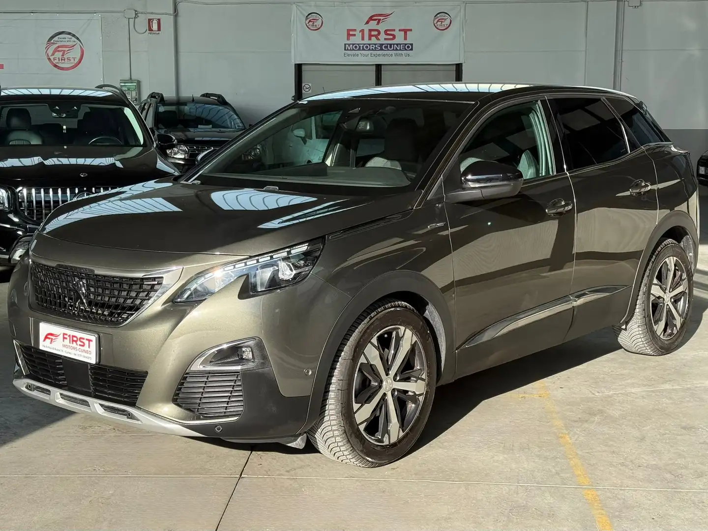 Peugeot 3008 3008 II 2016 1.5 bluehdi GT Line s Gris - 1