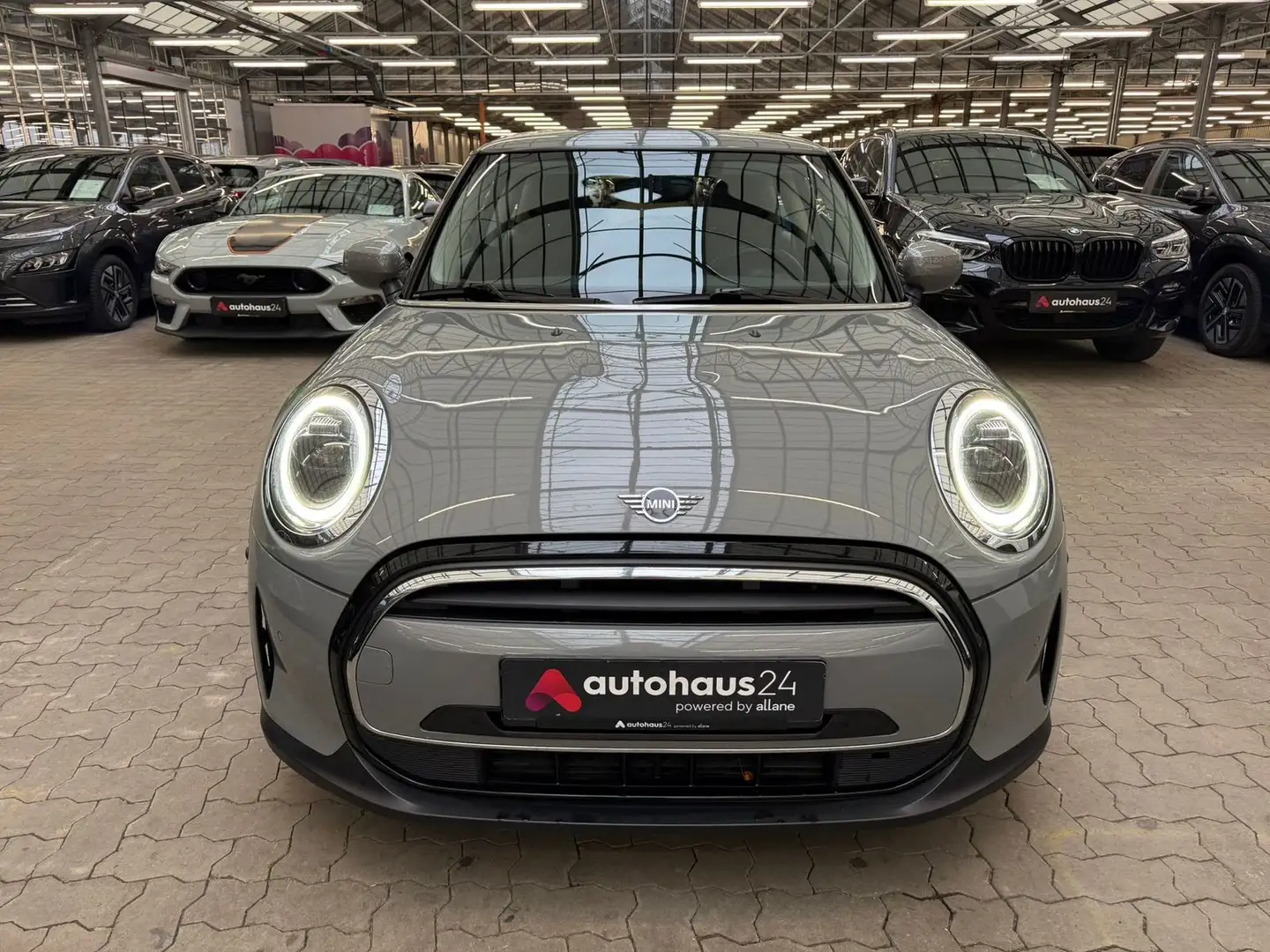 MINI One One Essential Trim Panorama|CarPlay|Sitzhzg Grau - 2