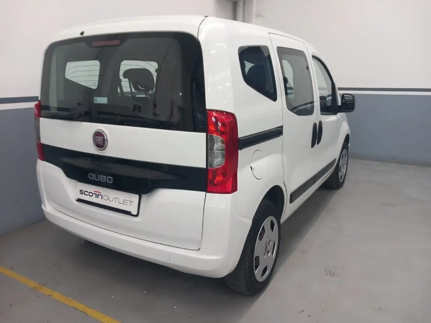 Fiat Qubo 1.4 8v Lounge 77cv Blanc - 2