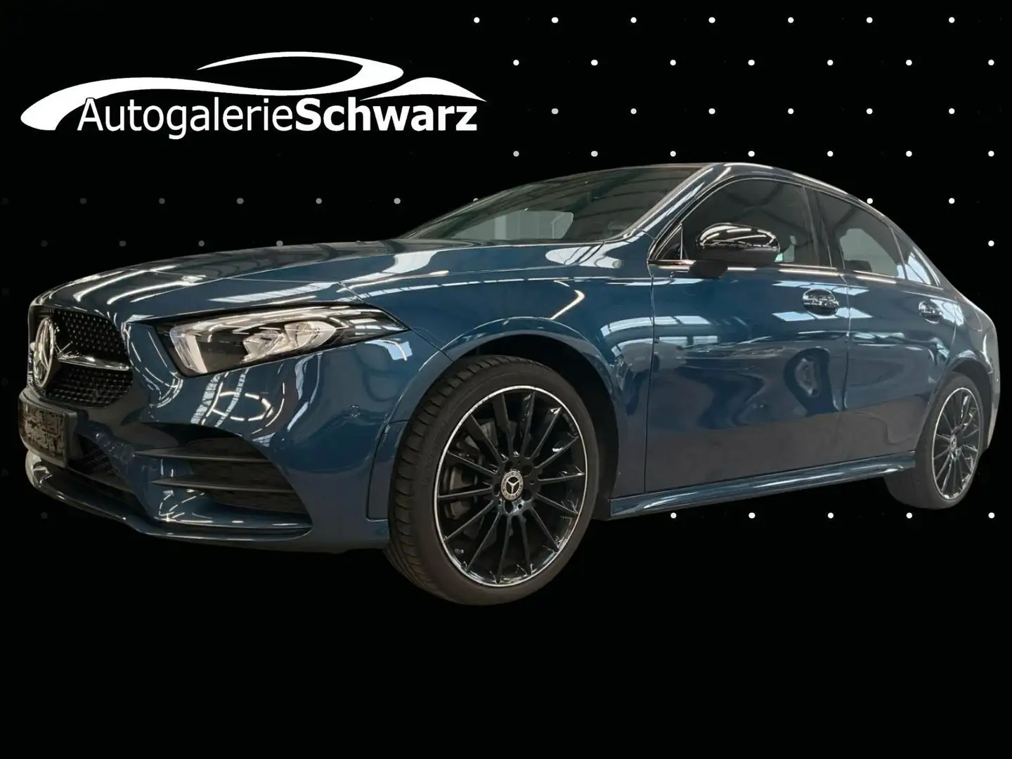 Mercedes-Benz A 250 e Limo 8G AMG NIGHT AUGR+KAM AMBTE 19"PANO Blau - 1