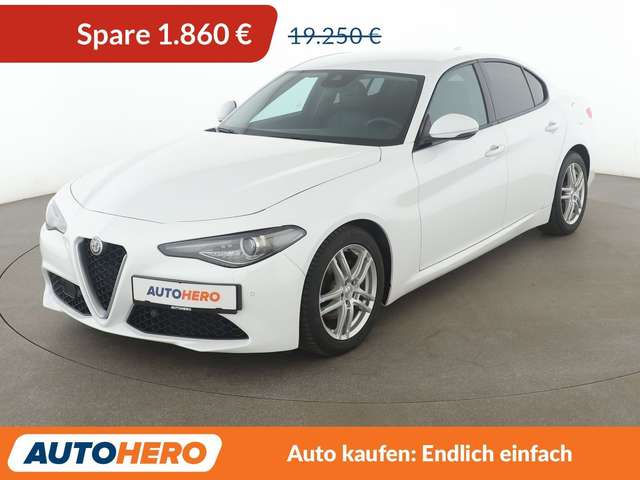 Imagine Alfa Romeo Giulia 2.2 JTDM Super*NAVI*XENON*TEMPO*CAM*PDC*SHZ*KLIMA