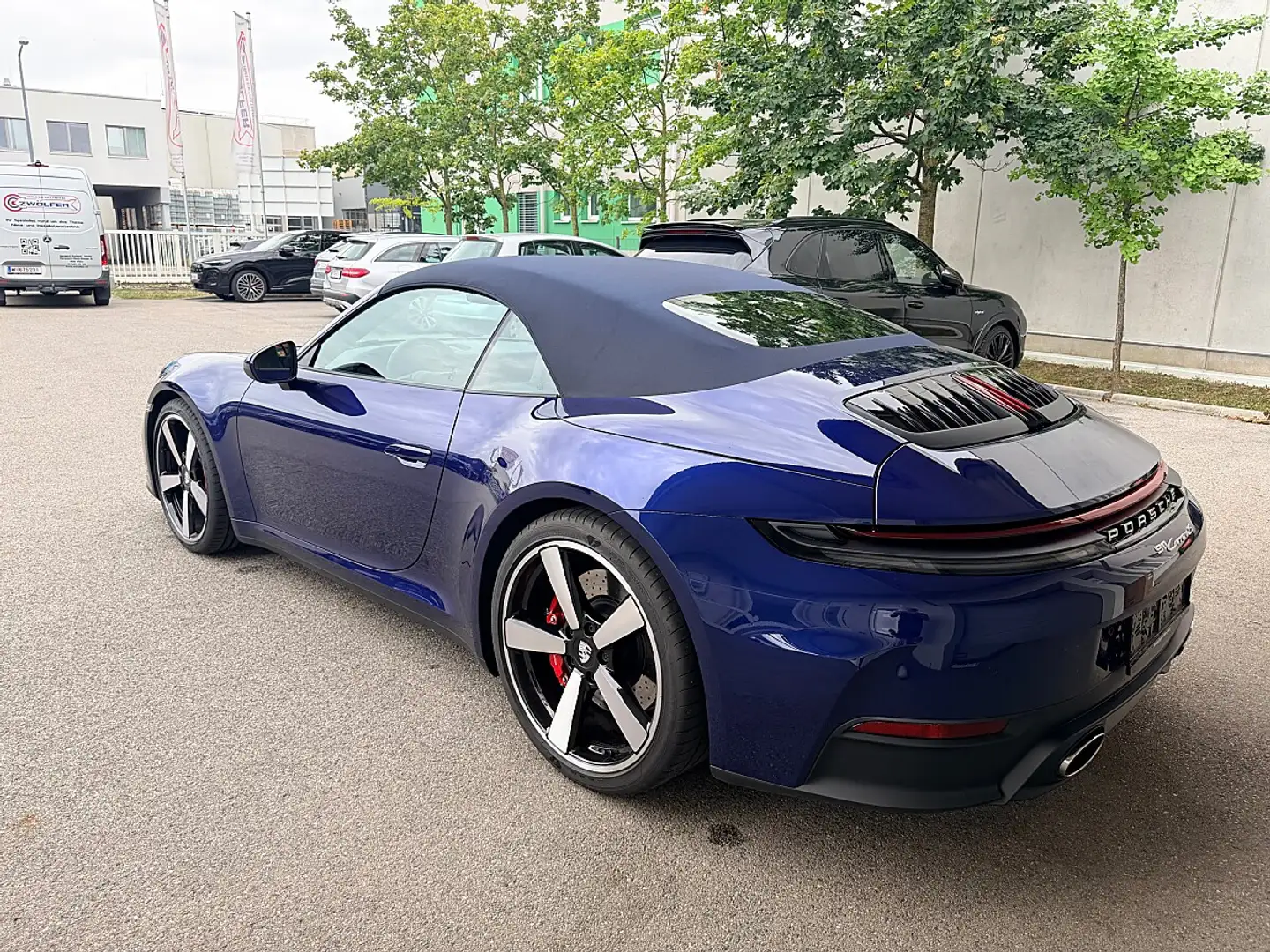 Porsche 911 Carrera S Cabrio PDK Blau - 2