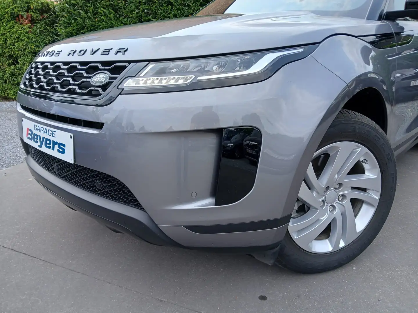 Land Rover Range Rover Evoque 2.0 Turbo MHEV 4WD P200 Grijs - 2