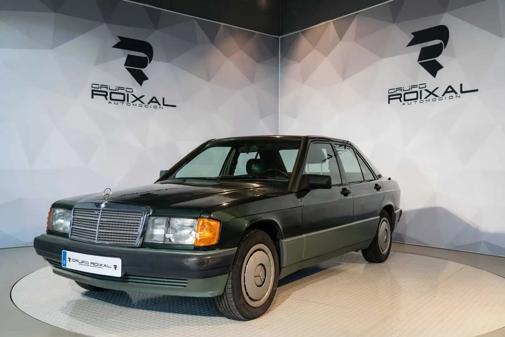 Mercedes-Benz 190 2.0 I W201 GASOLINA NACIONAL Vert - 1