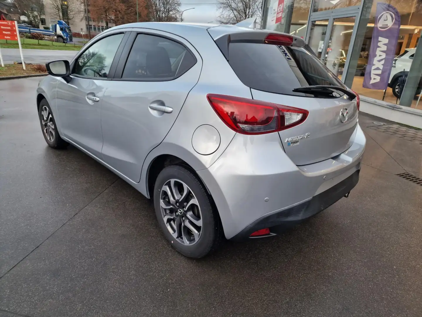 Mazda 2 2 1.5i Skyactiv-G Skycruise Gris - 2