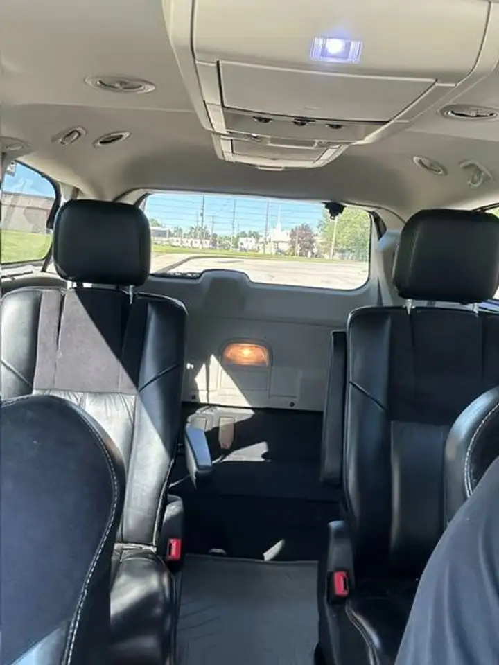 2015 Chrysler Town & Country